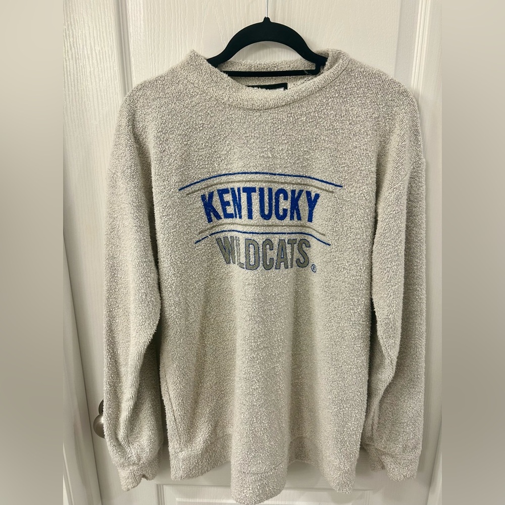 Woolly Threads University of Kentucky sweatshirt